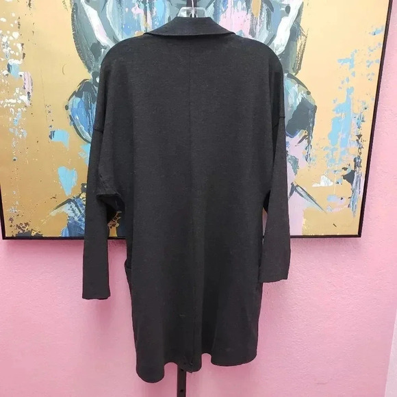 CAbi #994 Libson Topper Ponte Jacket - Picture 5 of 5